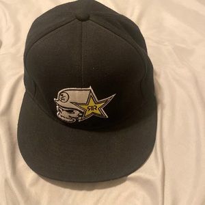 Mens Metal Mulisha Rockstar flex fit L-XL